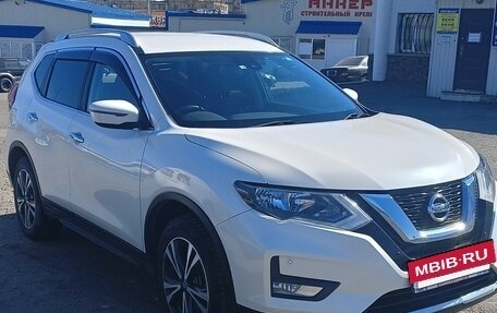 Nissan X-Trail, 2017 год, 1 700 000 рублей, 2 фотография