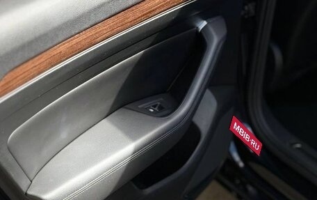 Volkswagen Passat B8 рестайлинг, 2016 год, 1 800 000 рублей, 23 фотография