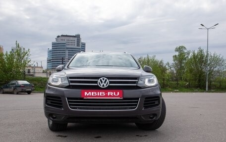 Volkswagen Touareg III, 2012 год, 2 042 400 рублей, 5 фотография