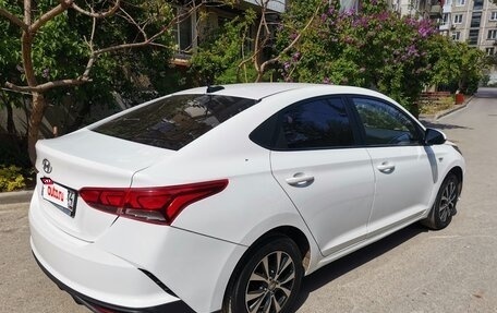Hyundai Solaris II рестайлинг, 2020 год, 1 120 000 рублей, 4 фотография