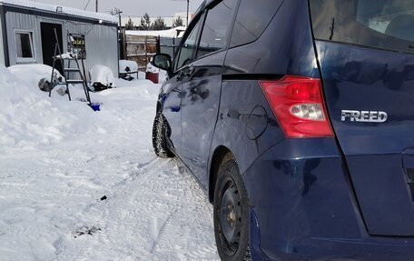 Honda Freed I, 2011 год, 819 000 рублей, 6 фотография