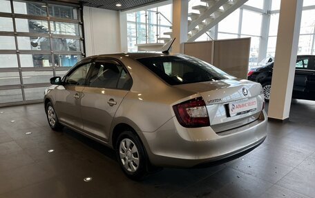 Skoda Rapid I, 2018 год, 1 350 000 рублей, 5 фотография