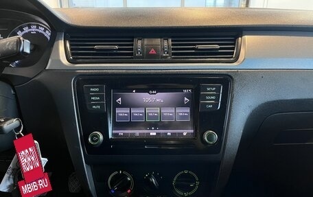 Skoda Rapid I, 2018 год, 1 350 000 рублей, 13 фотография