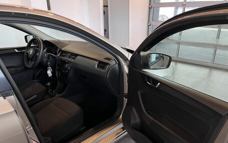 Skoda Rapid I, 2018 год, 1 350 000 рублей, 24 фотография
