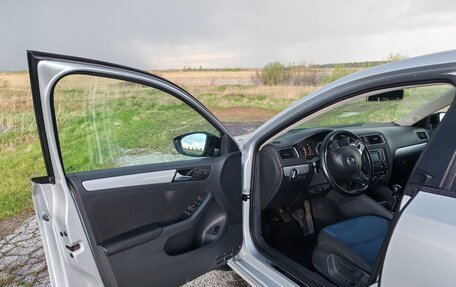 Volkswagen Jetta VI, 2013 год, 780 000 рублей, 10 фотография
