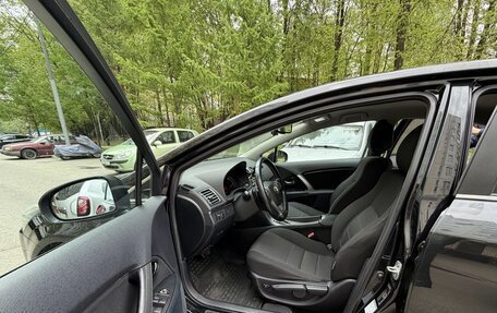 Toyota Avensis III рестайлинг, 2012 год, 1 200 000 рублей, 8 фотография