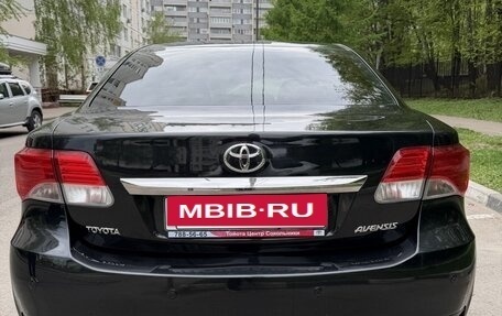 Toyota Avensis III рестайлинг, 2012 год, 1 200 000 рублей, 2 фотография