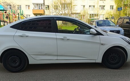 Hyundai Solaris II рестайлинг, 2014 год, 530 000 рублей, 4 фотография
