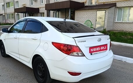 Hyundai Solaris II рестайлинг, 2014 год, 530 000 рублей, 2 фотография