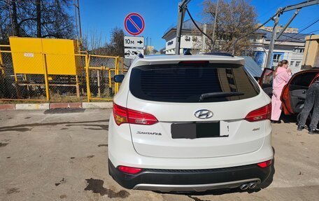 Hyundai Santa Fe III рестайлинг, 2013 год, 1 800 000 рублей, 4 фотография