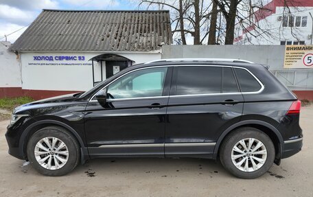 Volkswagen Tiguan II, 2021 год, 2 870 000 рублей, 6 фотография