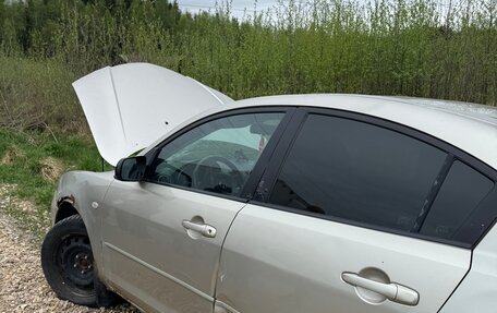 Mazda 3, 2005 год, 150 000 рублей, 2 фотография