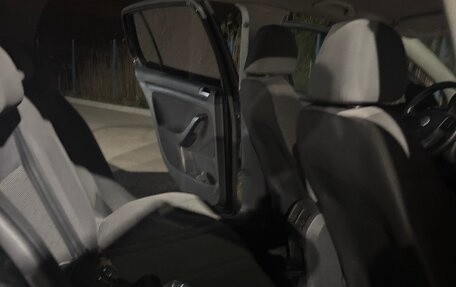 Volkswagen Golf V, 2008 год, 400 000 рублей, 3 фотография