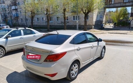 Hyundai Solaris II рестайлинг, 2014 год, 950 000 рублей, 5 фотография
