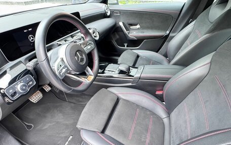 Mercedes-Benz CLA, 2020 год, 3 260 000 рублей, 11 фотография