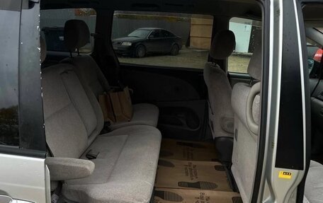 Toyota Estima III рестайлинг -2, 2002 год, 650 000 рублей, 6 фотография
