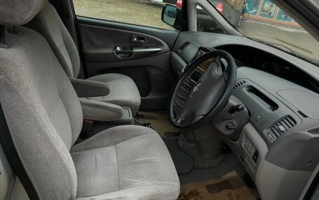 Toyota Estima III рестайлинг -2, 2002 год, 650 000 рублей, 8 фотография