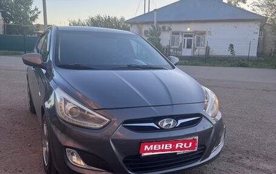 Hyundai Solaris II рестайлинг, 2013 год, 622 000 рублей, 1 фотография