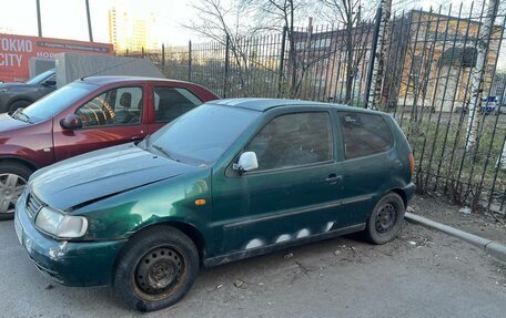 Volkswagen Polo III рестайлинг, 1996 год, 55 000 рублей, 1 фотография