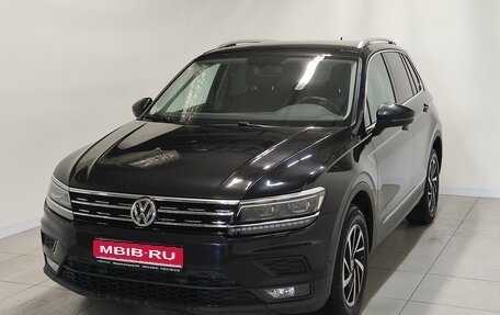 Volkswagen Tiguan II, 2018 год, 2 180 000 рублей, 1 фотография