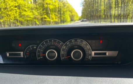 Toyota Voxy II, 2009 год, 1 270 000 рублей, 9 фотография