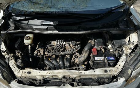 Toyota Voxy II, 2009 год, 1 270 000 рублей, 8 фотография