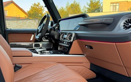 Mercedes-Benz G-Класс AMG, 2022 год, 23 500 000 рублей, 30 фотография