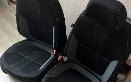 Skoda Yeti I рестайлинг, 2018 год, 2 050 000 рублей, 13 фотография