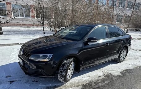 Volkswagen Jetta VI, 2012 год, 950 000 рублей, 2 фотография