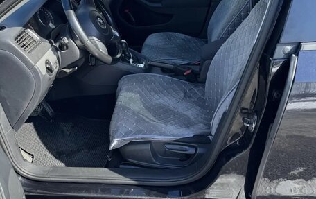 Volkswagen Jetta VI, 2012 год, 950 000 рублей, 11 фотография