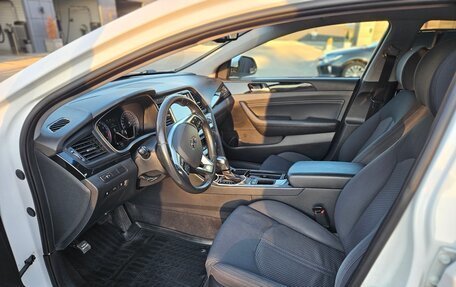 Hyundai Sonata VII, 2018 год, 1 570 000 рублей, 7 фотография