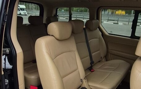Hyundai H-1 II рестайлинг, 2018 год, 2 890 000 рублей, 5 фотография