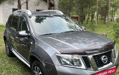 Nissan Terrano III, 2015 год, 1 156 000 рублей, 2 фотография