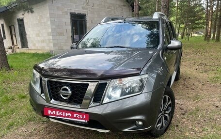 Nissan Terrano III, 2015 год, 1 156 000 рублей, 8 фотография