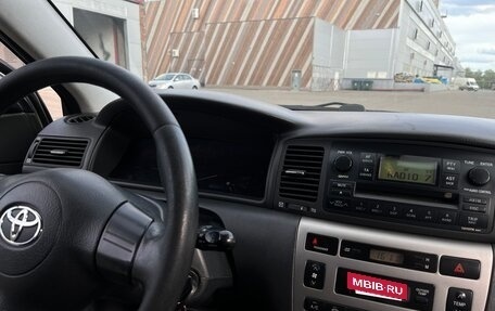 Toyota Corolla, 2006 год, 595 000 рублей, 13 фотография