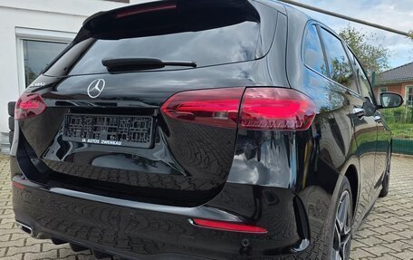 Mercedes-Benz B-Класс, 2023 год, 3 853 000 рублей, 3 фотография