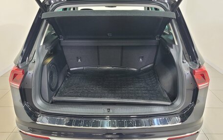 Volkswagen Tiguan II, 2019 год, 2 495 000 рублей, 7 фотография
