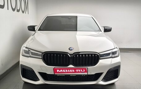 BMW 5 серия, 2021 год, 4 724 000 рублей, 2 фотография