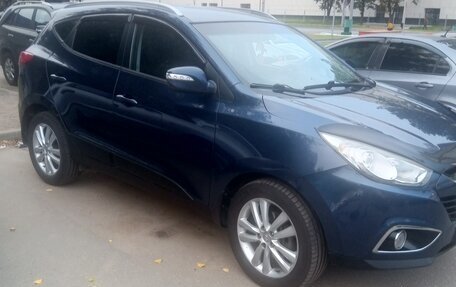Hyundai ix35 I рестайлинг, 2010 год, 950 000 рублей, 8 фотография