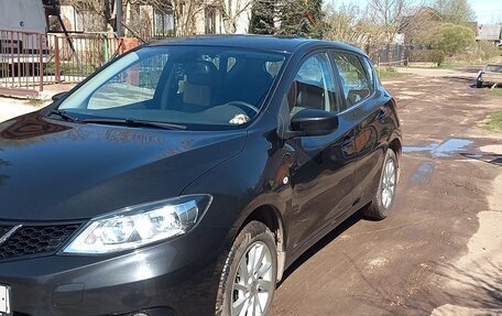 Nissan Tiida, 2015 год, 1 050 000 рублей, 2 фотография