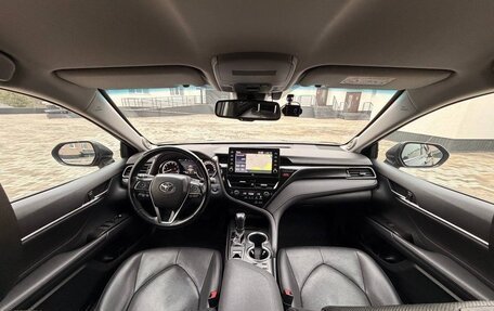 Toyota Camry, 2021 год, 2 900 000 рублей, 7 фотография