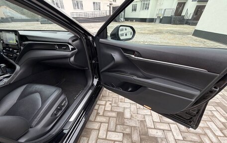 Toyota Camry, 2021 год, 2 900 000 рублей, 11 фотография