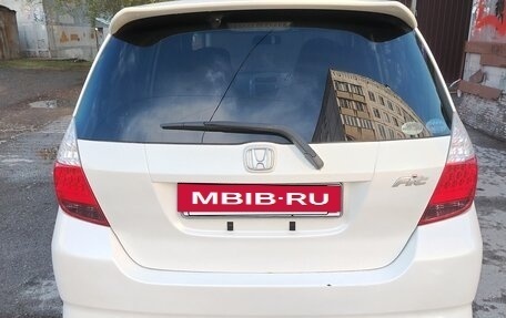 Honda Fit III, 2006 год, 580 000 рублей, 5 фотография
