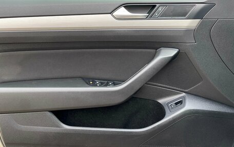 Volkswagen Passat B8 рестайлинг, 2016 год, 1 629 000 рублей, 15 фотография