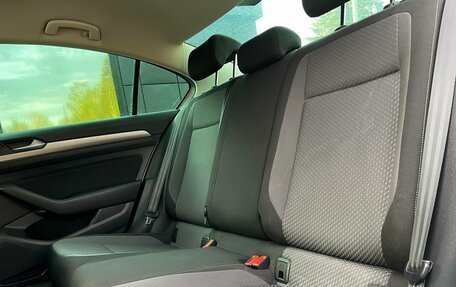 Volkswagen Passat B8 рестайлинг, 2016 год, 1 629 000 рублей, 20 фотография
