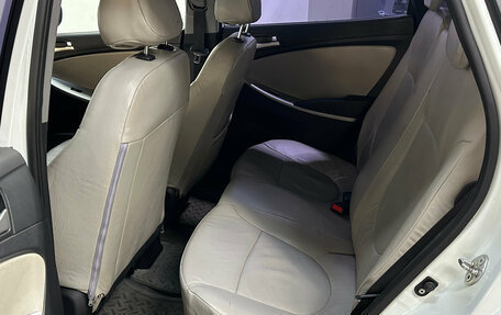 Hyundai Solaris II рестайлинг, 2012 год, 490 000 рублей, 8 фотография