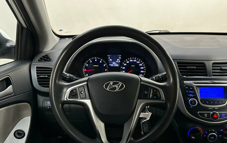 Hyundai Solaris II рестайлинг, 2012 год, 490 000 рублей, 12 фотография