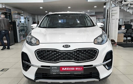 KIA Sportage IV рестайлинг, 2018 год, 2 300 000 рублей, 2 фотография