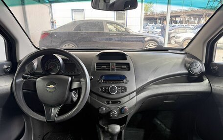 Chevrolet Spark III, 2012 год, 549 000 рублей, 10 фотография