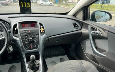Opel Astra J, 2012 год, 809 000 рублей, 17 фотография